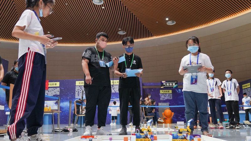 医院信息化系统：构建智慧医疗的基石，成本几何？**